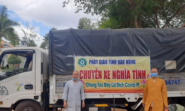 Chuyến xe nghĩa tình chùa Phước Hoa vận chuyển 10 tấn nông sản về với Đồng Nai