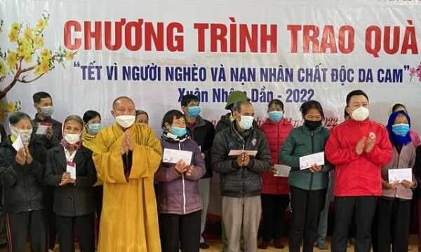 Phật giáo Tuyên Quang và Quỹ Thiện Tâm tặng 1500 suất quà tết trị giá 900 triệu đồng: