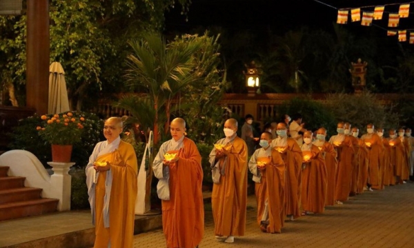 Đêm hoa đăng khai đàn Dược Sư cầu an đầu năm tại chùa Thiên Quang