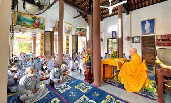 Lễ Quy y Tam bảo cho gần 400 Phật tử tại niệm Phật đường Kim Đôi