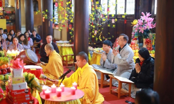 Trung ương Giáo hội thăm hỏi chư Tăng chùa Trúc Lâm Kharkov và Hội Phật tử Việt Nam tại Ucraina