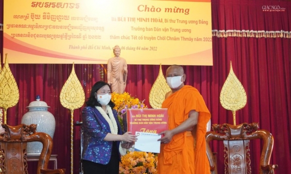 Ban Dân vận Trung ương chúc Tết cổ truyền đến chư Tăng, Phật tử Khmer tại TP.HCM