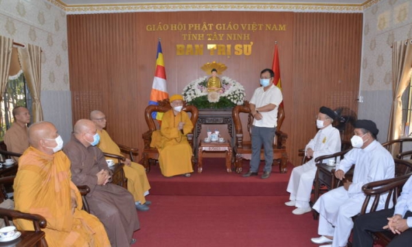 Tây Ninh: UBMTTQVN tỉnh cùng lãnh đạo các Tôn giáo thăm, chúc mừng Đại lễ Phật đản PL.2566 – DL.2022 BTS Phật giáo tỉnh