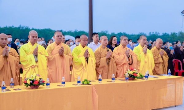 Quảng Ninh: Ban Trị sự Phật giáo huyện Quảng Ninh Kính mừng Đại lễ Phật đản