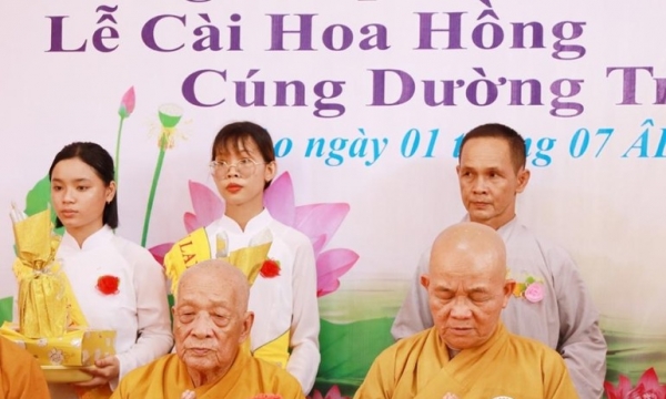 Ni viện Long Hoa trang nghiêm tổ chức Đại lễ Vu lan Phật lịch 2566