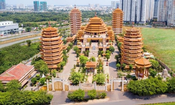 Khám phá kiến trúc độc đáo của Pháp viện Minh Đăng Quang
