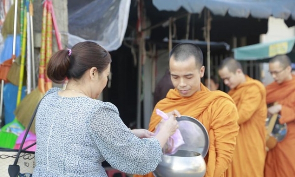 Đạo Phật tiếp cận với đời sống