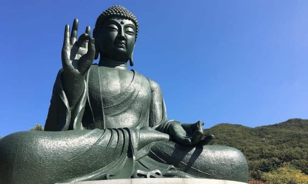 Hai điều kiện để người niệm Phật được vãng sinh Tịnh độ