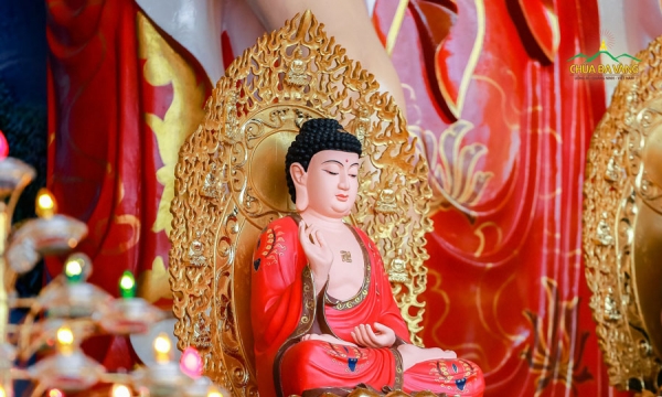 Cách tụng thần chú Dược Sư tại nhà Phật tử nên biết
