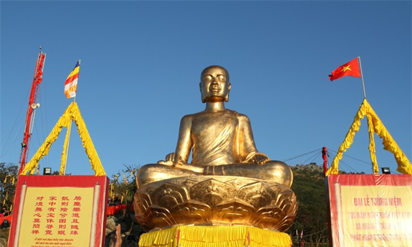 Cõi Phật của Điều ngự Giác hoàng Trần Nhân Tông