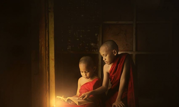 Phật pháp ngọn đèn trí tuệ