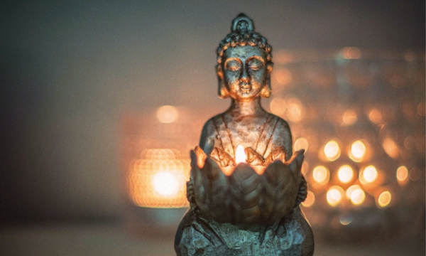 Đạo Phật - con đường ngời sáng trong con!