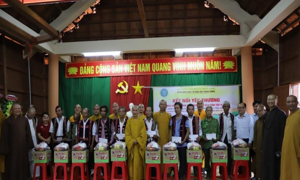 Bình Định: Phân ban Phật tử Dân tộc T.Ư và làm việc tại huyện Vĩnh Thạnh