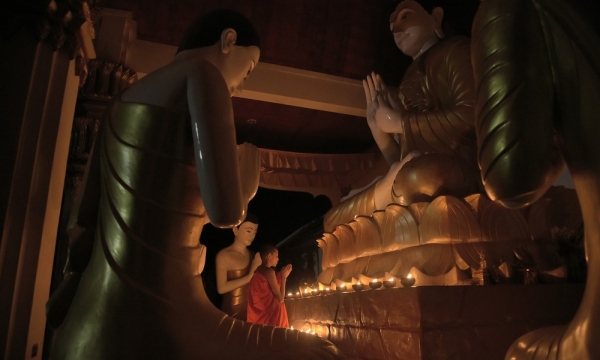 Người niệm Phật lúc lâm chung vẫn chưa trả hết nợ có gây chướng ngại vãng sanh không?