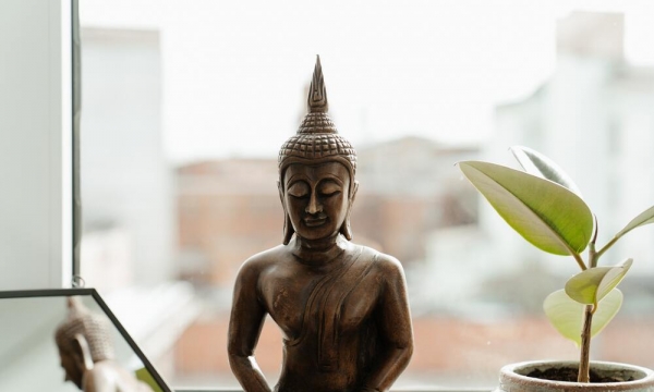 Nhất tâm niệm danh hiệu Phật A Di Đà, không làm cái gì khác, có thể vãng sanh không?