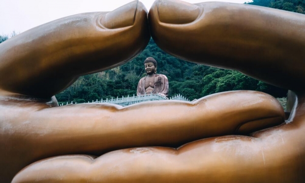 Quán tượng niệm Phật có nhất định cần phải có tượng A Di Đà không?