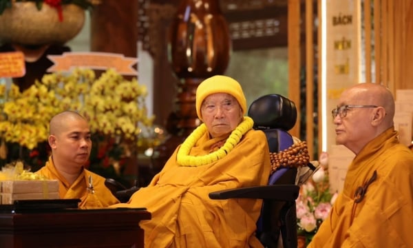 Tăng Ni, Phật tử Thiền phái Trúc Lâm khánh tuế Thiền sư Thích Thanh Từ tròn 100 tuổi 
