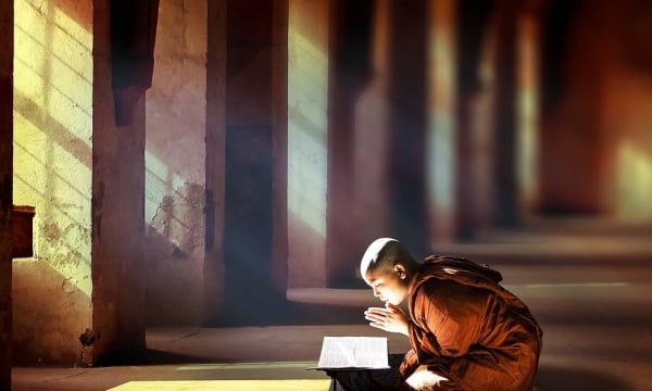 Bài sám hối phát nguyện Phật tử nên biết