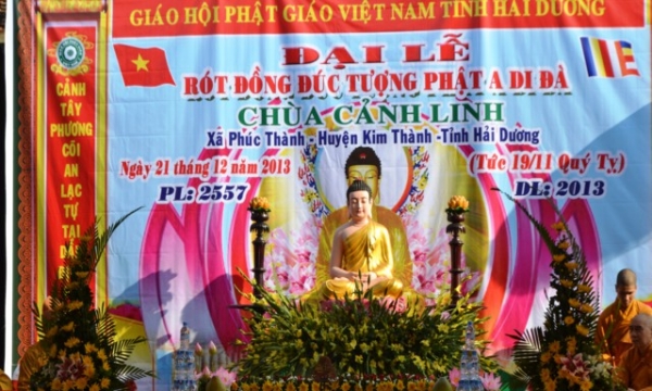Hải Dương: Lễ đúc tượng Phật A Di Đà chùa Cảnh Linh