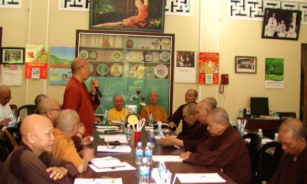 Khánh Hòa: Văn nghệ kính mừng Đại lễ Phật đản Vesak 2014