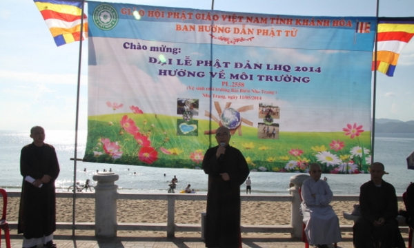 Khánh Hòa: Làm sạch môi trường biển Nha Trang, đón Đại lễ Phật Đản Vesak