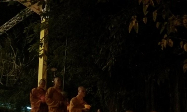 Khánh Hòa: Đêm Hoa đăng kính mừng Khánh đản đức Phật A Di Đà