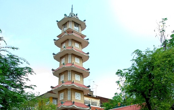 Ngôi chùa có Tháp chuông cao nhất
