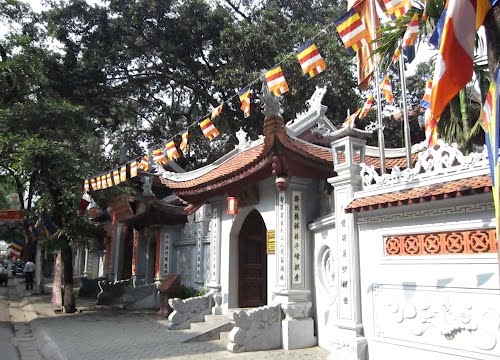 Ngôi chùa có pho tượng 'vua sám hối Phật' độc nhất Việt Nam
