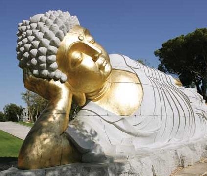 Tỷ phú Bồ Đào Nha dựng lại tượng Phật bị Taliban phá hủy