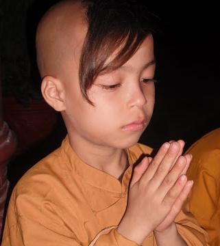 Người Phật tử chánh tín có cầu xin không?