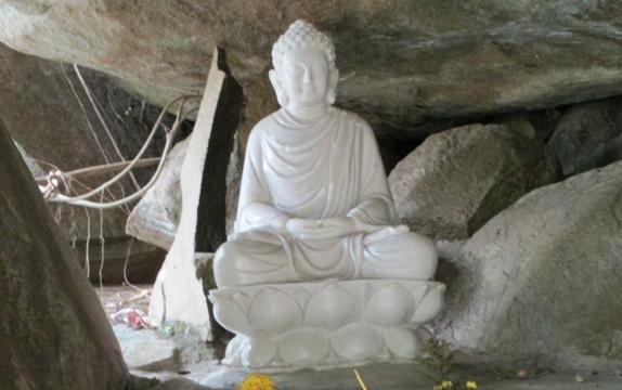 BTS Phật giáo tỉnh Bình Phước báo cáo Ban Thường trực HĐTS TW GHPGVN vụ di dời tượng Phật ở Bà Rá