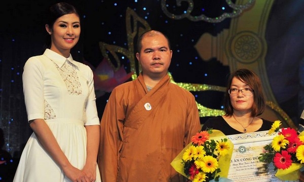 Hoa hậu Ngọc Hân đồng hành cùng chương trình 'Suối nguồn tỉnh thức'