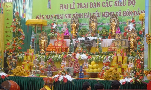 Thái Bình: Đại lễ trai đàn cầu siêu các hương linh sản nạn thai nhi oan hồn uổng tử
