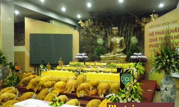 Tp.HCM: An vị tượng đức Phật và Tổ sư tại pháp viện Minh Đăng Quang