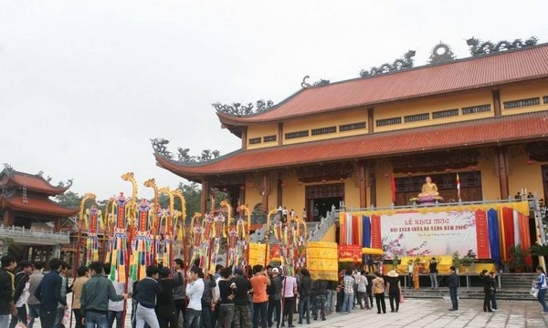 Quảng Ninh: Chùm ảnh Chùa Ba Vàng chuẩn bị cho Đại lễ khánh thành ngôi Tam Bảo