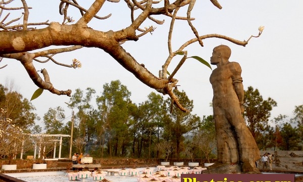 Quảng Nam: Lễ Cầu siêu 38 liệt sĩ tại bia Tưởng niệm đập Vĩnh Trinh