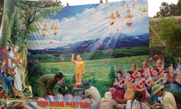 Thanh Hóa: Không khí chuẩn bị đón chào Đại lễ Phật đản PL.2558