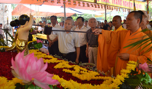 Vĩnh Phúc: Vĩnh Yên tổ chức Đại lễ Phật đản PL.2558 - DL.2014