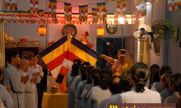 Tp.HCM: Nhóm khiếm thị Thiện nguyện Hốc Môn đón mừng Phật đản PL.2558