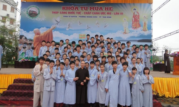 Thái Bình: Ngày 25/07/2014, chùa Từ Xuyên tổ chức khóa tu “Thắp sáng đuốc tuệ - Chắp cánh ước mơ”