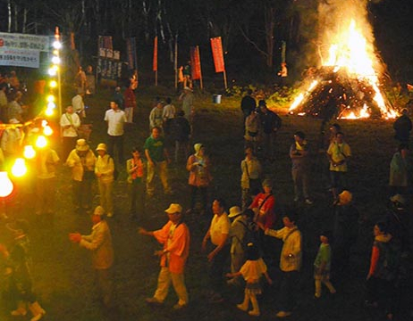 Nhật Bản: Lễ hội Vu Lan Bồn kỷ niệm chống chiến tranh lần thứ 50 ở Hokkaido 
