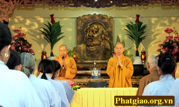 Tp.HCM: TT.Thích Chân Quang thuyết giảng tại khóa tu thiền chùa Từ Tân