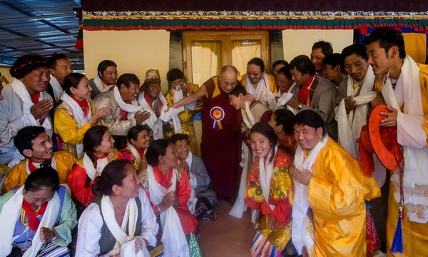 Ấn Độ: Chùm ảnh Liên hoan lễ hội Shoton theo truyền thống Tây Tạng 