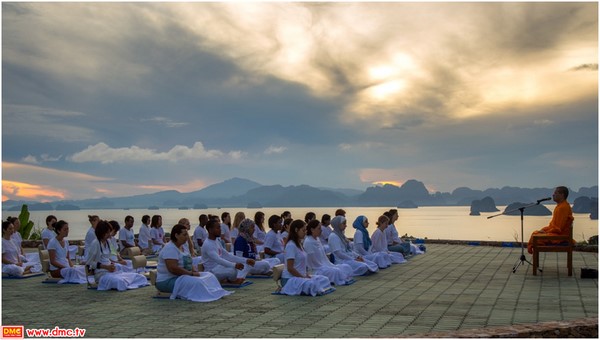 Thái Lan: Khóa sinh của 21 quốc gia tham dự  Thiền tập 'Tâm thanh thản, sống yên bình'