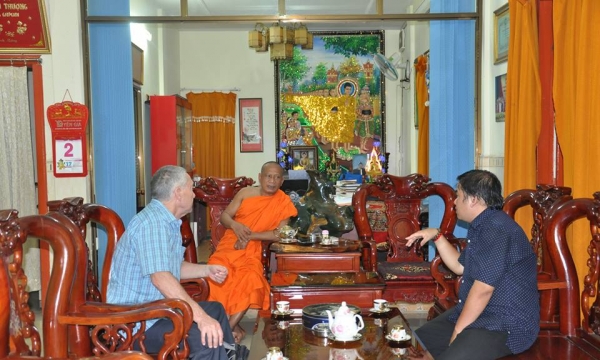 Tp.HCM: Phân ban Văn hóa PG Nam tông Khmer tiếp Gs.Ts.Patrick McAllister