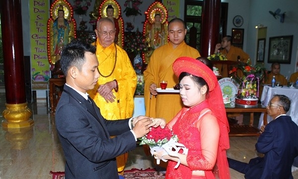 Quảng Nam: Cư sĩ Ủy viên Ban TTTT tỉnh tổ chức lễ hằng thuận tại chùa Linh Bửu