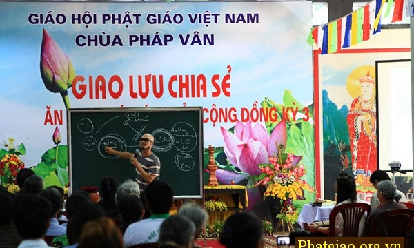 Hà Nội: Giao lưu chia sẻ “Ăn chay với sức khỏe cộng đồng”