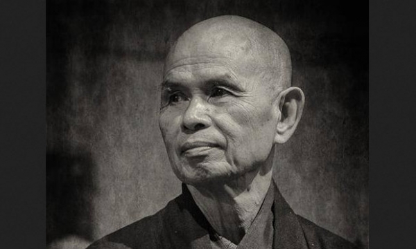 Thiền sư Nhất Hạnh: Hành giả bắc nhịp cầu tâm linh Đông - Tây