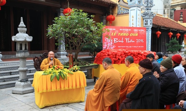 Hà Nội: Đạo tràng Liên Hoa kính mừng ngày Phật Thành Đạo