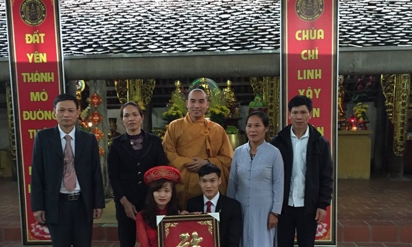 Nghệ An: Lễ hằng thuận tại chùa Chí Linh